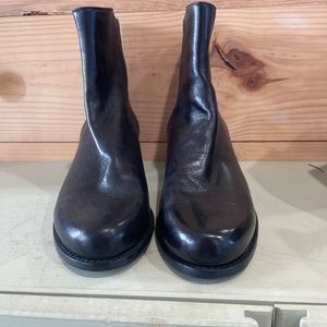 New Stuart weitzman black leather boots size 8 or 39 retail$595!